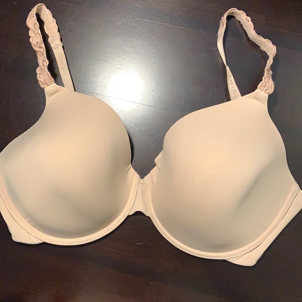 Natori Pure Luxe, Nude. 32G. Great condition.